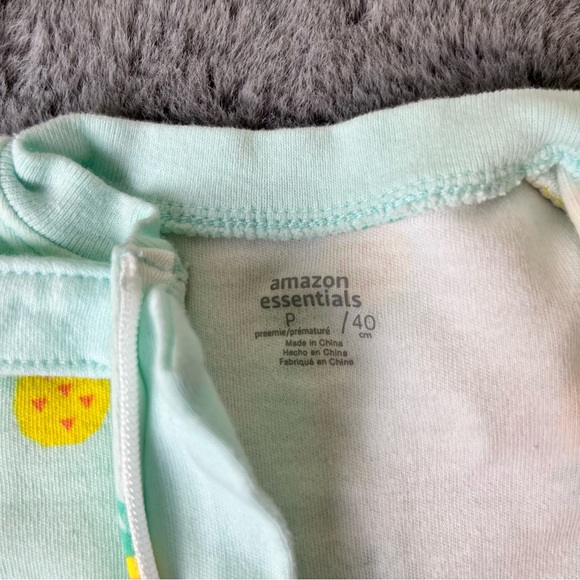 2 NWOT Preemie Amazon Essentials Sleepers - stripes and pineapple 🍍 - Picture 6 of 7